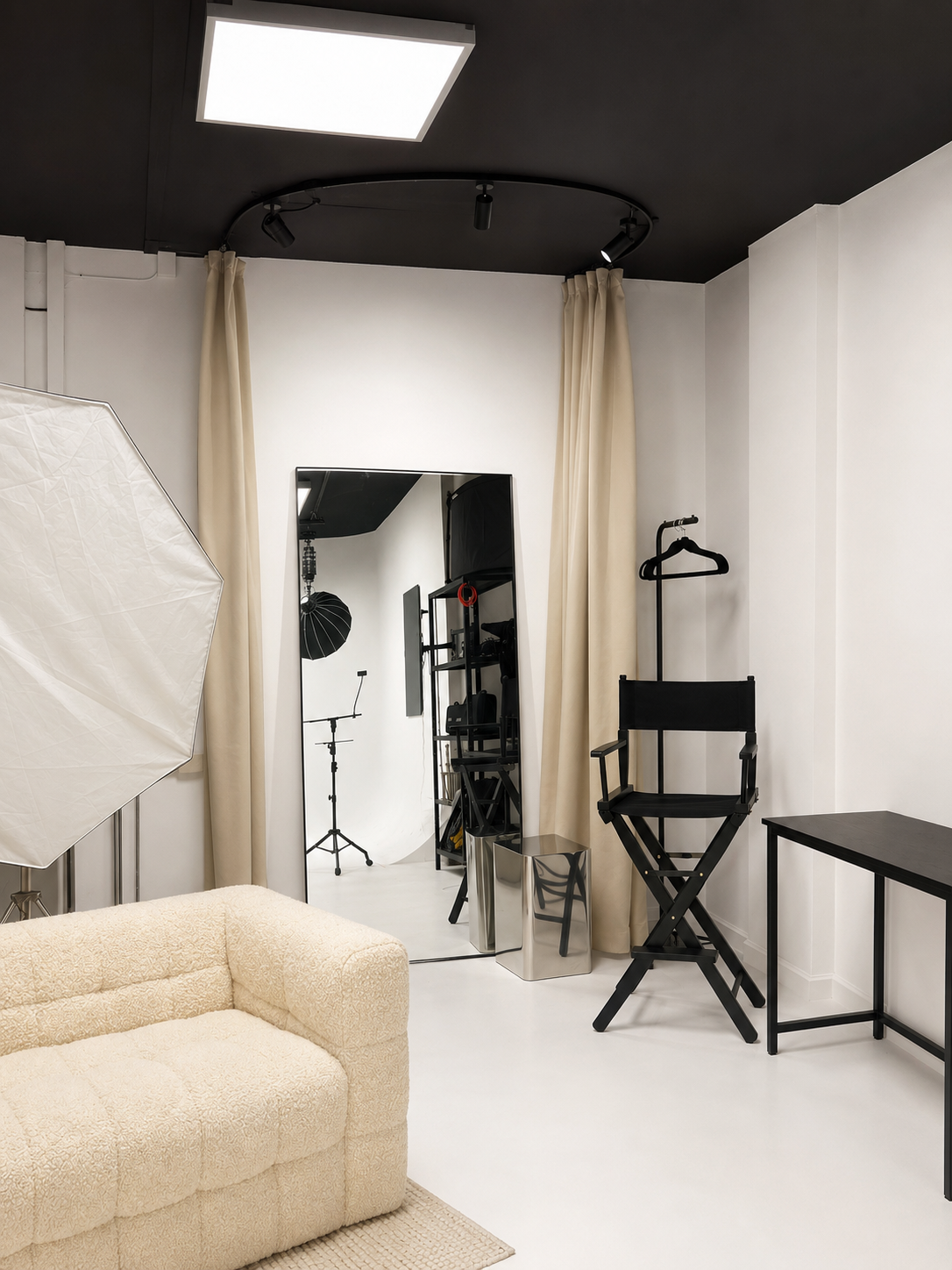 Cabine d'essayage et coin make-up